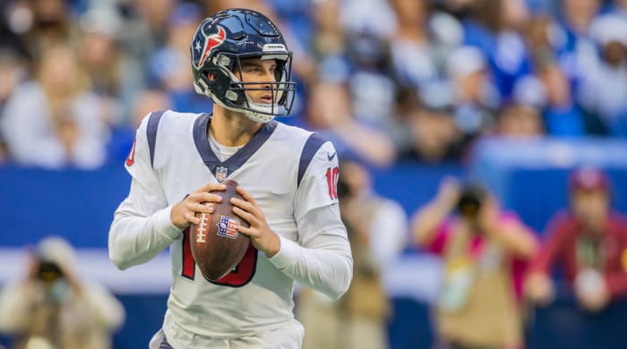 Texans quarterback Davis Mills